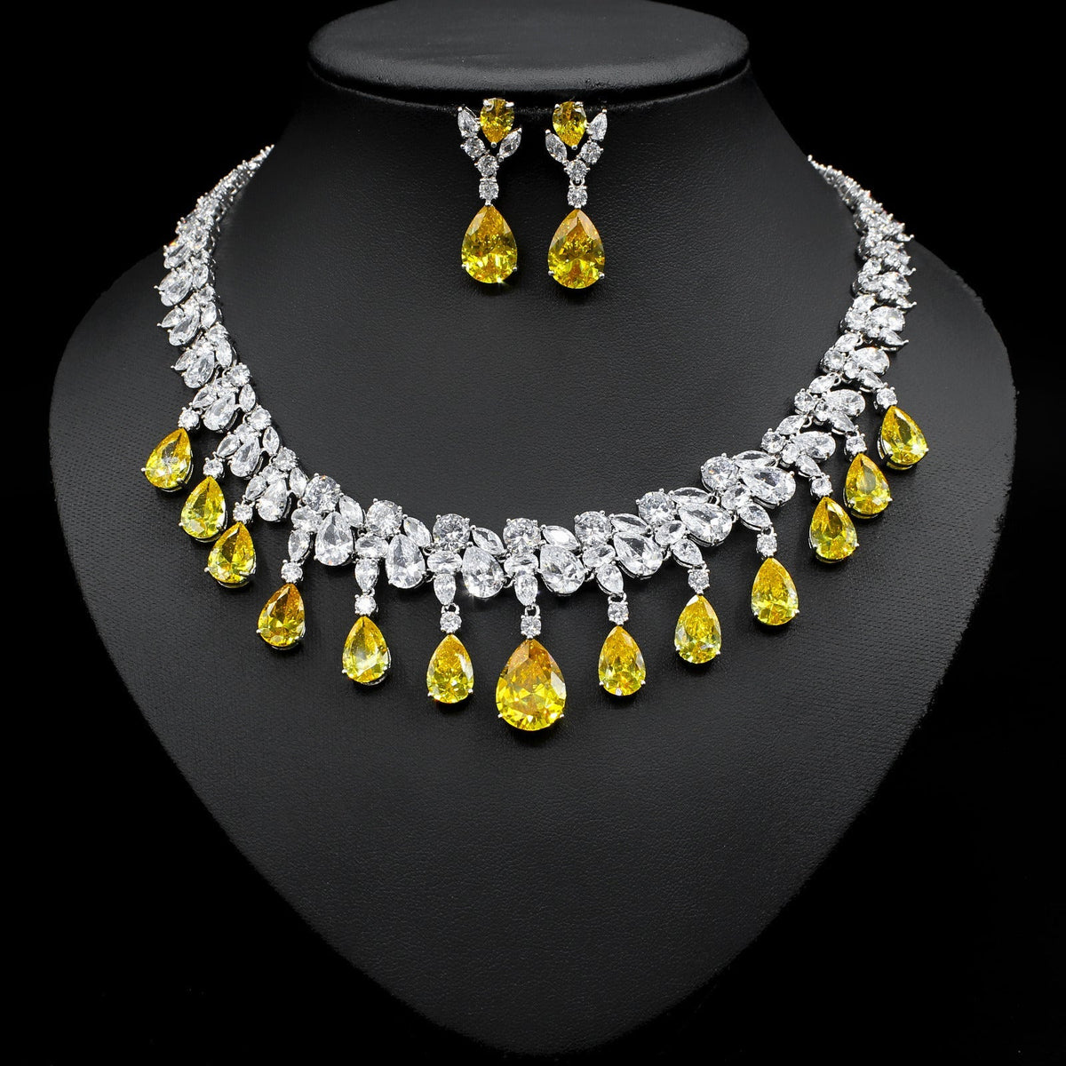 Fashion Tassel Necklace Drop Earrings Set