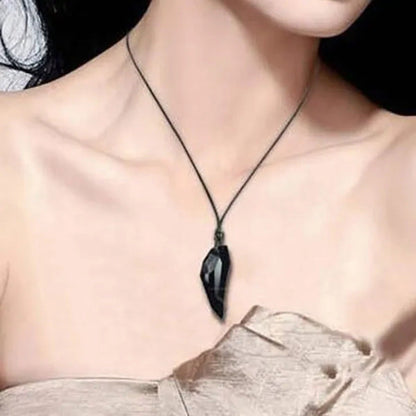 2Pcs Brief Design Women Men Wolf Tooth Crystal Pendant Adjustable Handmade Neckl