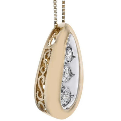 0.28 CT. T.W. round Diamond Pendant in 14K Gold
