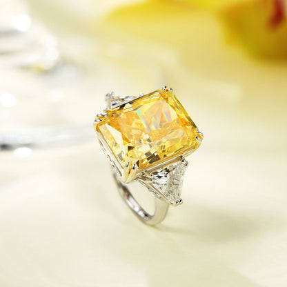 Exaggerated Atmosphere Retro High Carbon Diamond Ring