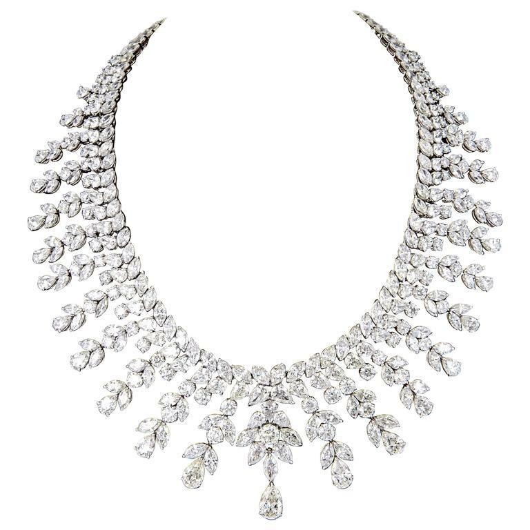 DIAMOND NECKLACE OVER 150 CT DIAMONDS PEAR DROP 2.82 CT PLATINUM