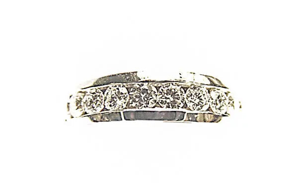 DIAMOND ROUND BR SHAPE 11 STONE CHANNEL SET MENS BAND