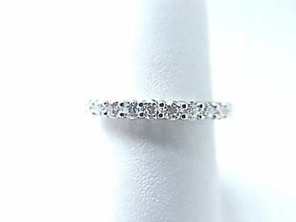 DIAMOND 26 ROUND BR SHAPE COMMON PRONG SET ETERNITY BAND DIAMOND ANNIVERSARY