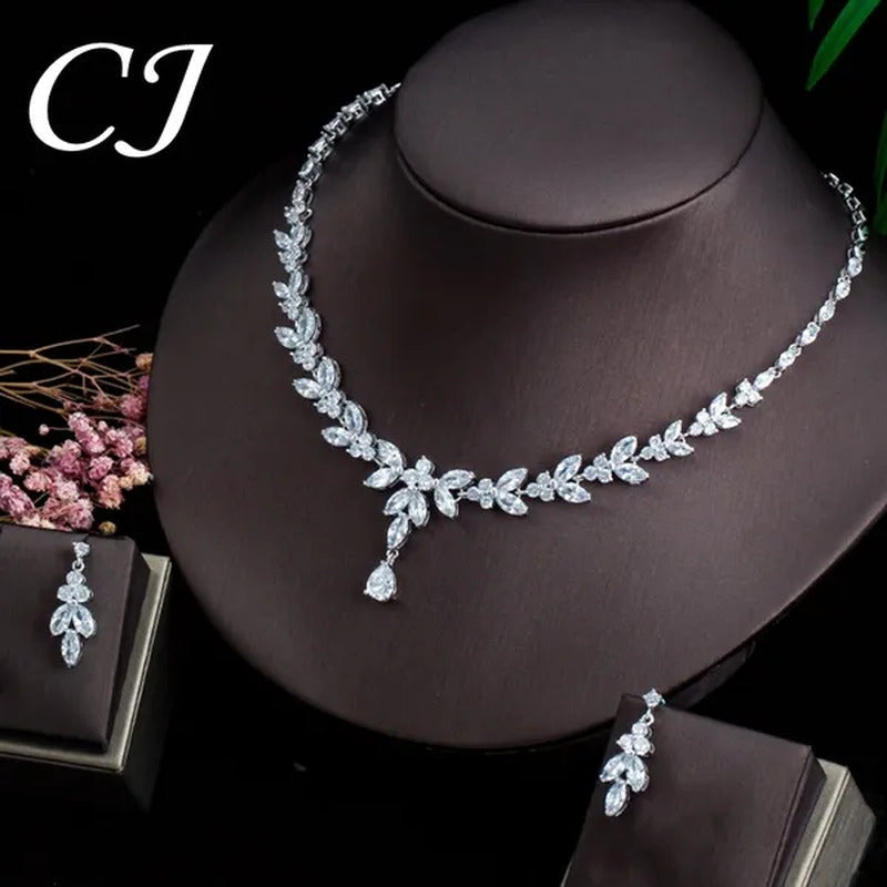 CANDICE Luxury Marquise Cubic Zirconia Diamond Pave Bridal Big Flower Pendant Ne