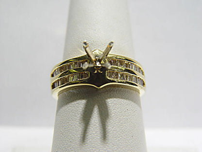 DIAMOND BAGUETTE SHAPE CHANNEL SET SETTING 4 PRONG SET