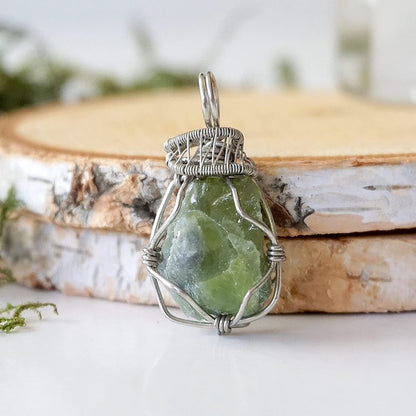 Raw Peridot Crystal Necklace - Green Peridot Pendant - August Birthstone Jewelry