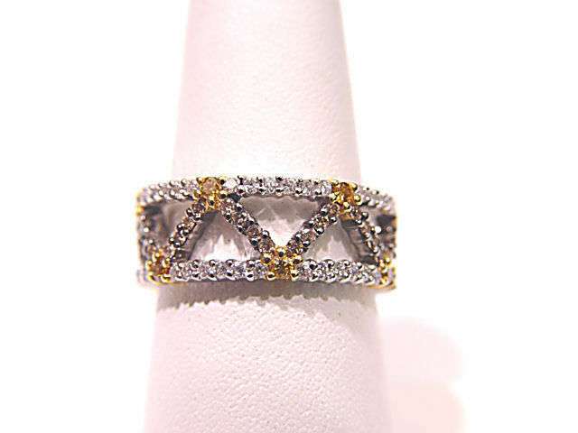 DIAMOND ARE SET ALL THE WAY AROUND THE BAND ETERNITY SET DIAMOND ETERNITY BAND