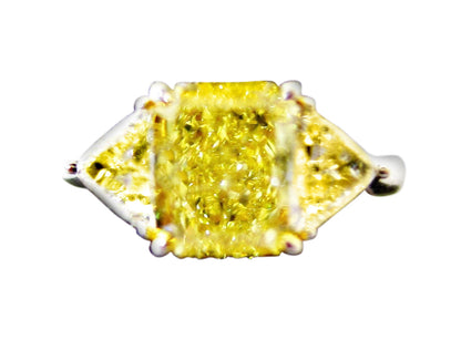 GIA CERTIFIED FANCY INTENSE YELLOW SI1 DIAMOND RADIANT SHAPE TRILLION ENGAGEMENT