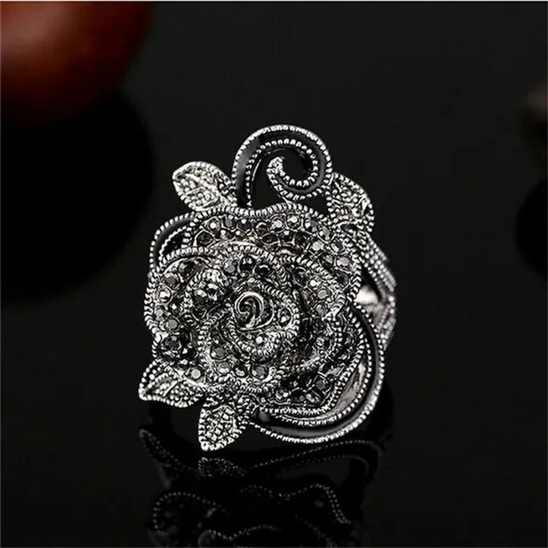 US/UK Trendy Women Retro Rose Flower Ring Black Crystal Vantige Big Flower Rings