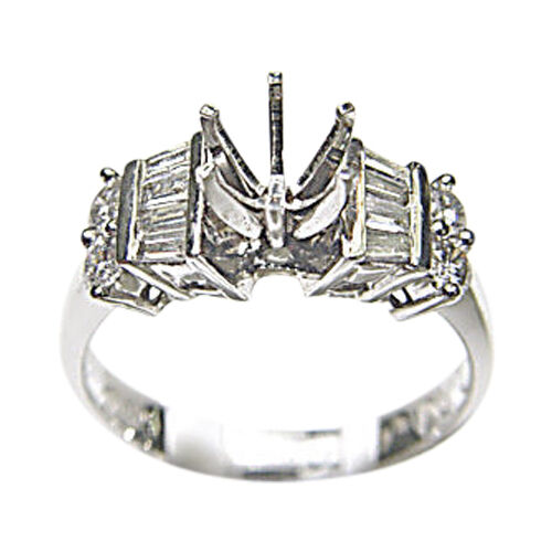 4 ROUND BRILLIANT BAGUETTE DIAMOND SETTING