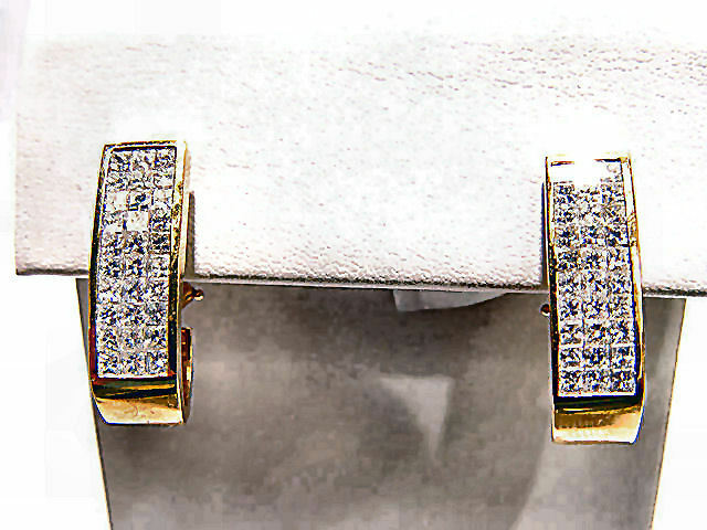 3 ROWS 30 PRINCESS CUT DIAMONDS EACH PAIR INVISIVBLE SET