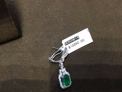 EMERALD RECTANGULAR SHAPE DIAMOND ROUND BRILLIANT SHAPE
