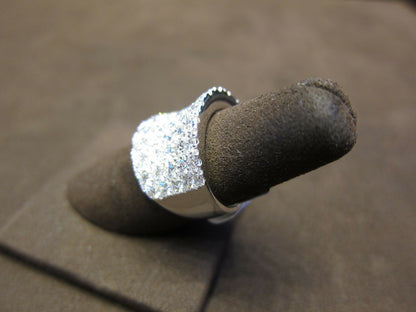 DIAMOND DOME BAND HALF WAY SET GRADUATED STYLE RING