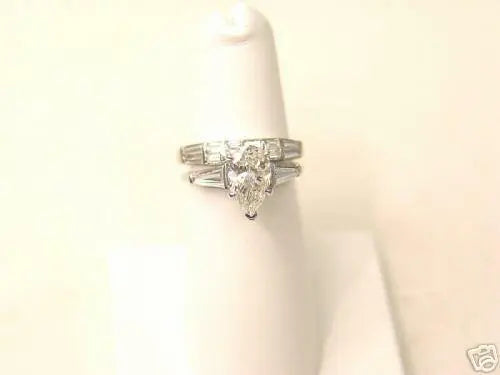 LABORATORY CERTIFICATE PEAR BRILLIANT CUT DIAMOND 1.77 CT PLATINUM I VVS1