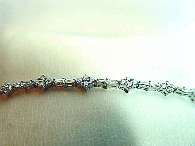 DIAMOND ROUND 52 STONE BAGUETTE 26 STONE BRACELET