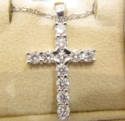 DIAMOND ROUND BRILLIANT SHAPE CROSS PENDANT INCLUDED CHAIN