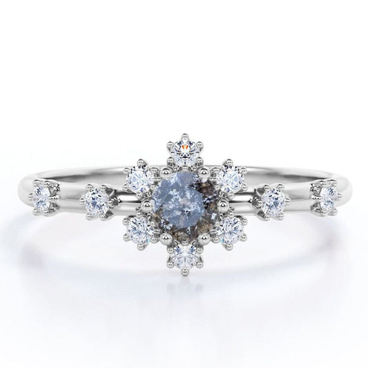7 Stone Cluster - 0.58 Carat round Shaped Salt and Pepper Diamond with Moissanit