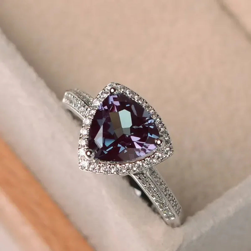 Exquisite Triangle Cut Alexandrite 925 Solid Silver Diamond Bridal Wedding Trill