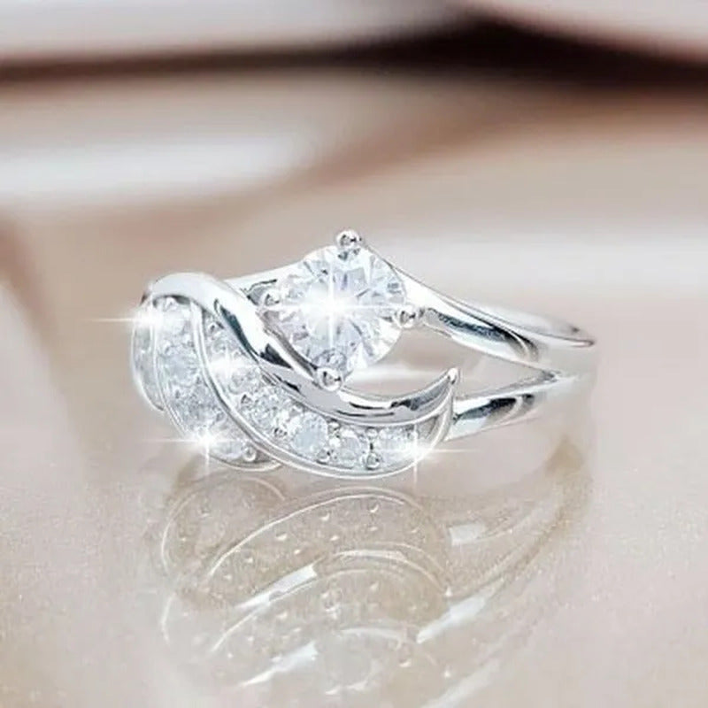 Gold White Sapphire Angel Wings Charming Diamond Princess Ring Romantic Bride Pr