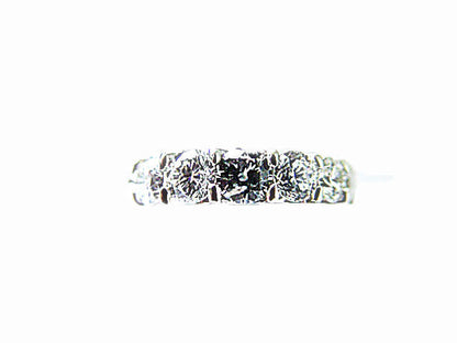 DIAMOND 18 GRADUATED ROUND BRILLIANT SH BAND FROM LARGE