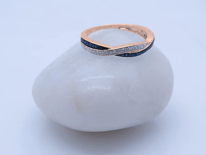 round White Diamond & Blue Sapphire Ladies Stackable Swirl Anniversary Wedding B