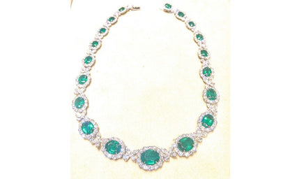 EMERALD GREEN OVAL SHAPE SET DIAMOND PEAR MARQUISE ROUND SHAPE DIAMOND NECKLACE