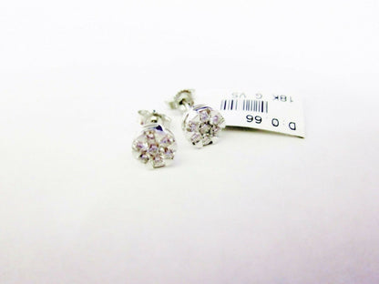 DIAMOND STUD EARRING WITH 14 TOTAL DIAMOND PRONG