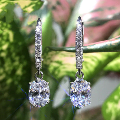 Women'S Short Sterling Silver Drop Earrings with Diamond Pear Shape