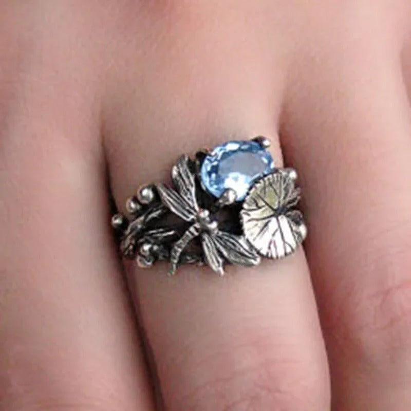 Fashionable Women'S Simple Temperament Lotus Flower Diamond Jewelry Ring Squilla