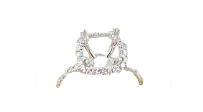 DIAMOND SETTING HALO SET DIAMOND TO BACK SMALL GOLD PIECE FOR RE-SIZEING