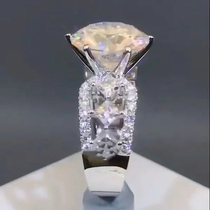 Luxury Fashion Female Jewelry 6Ct Diamond Ring Natural Gemstone White Sapphire B