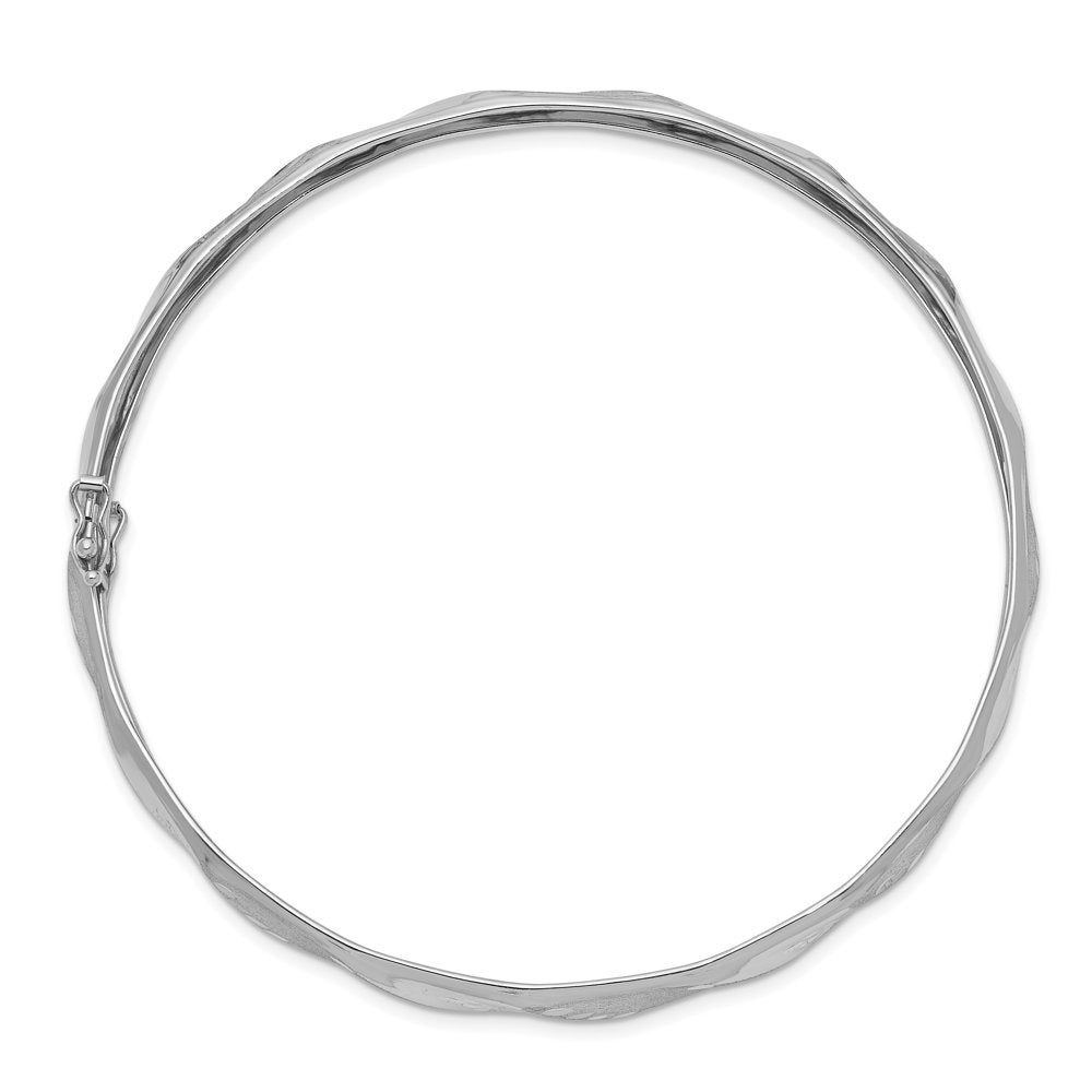 Primal Gold 14 Karat White Gold Satin Diamond-Cut Flexible Bangle