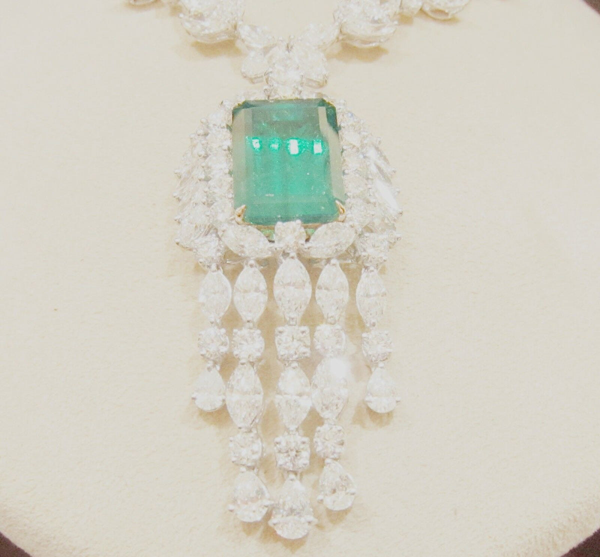 GIA CERTIFIED 100% NATURAL EMERALD 20.14X14.55X9.82MM MULTI DIAMOND NECKLACE