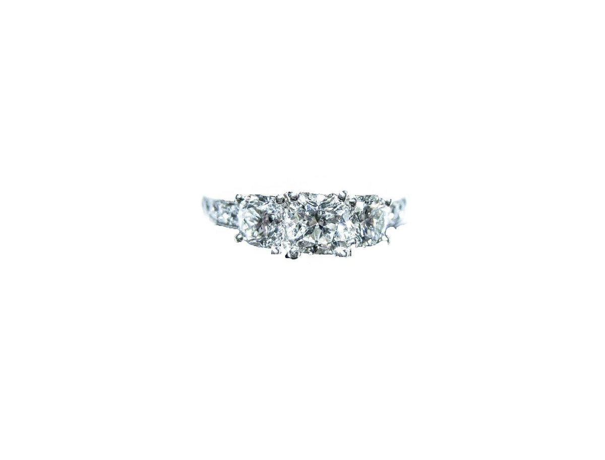 USGA CERTIFIED DIAMOND ENGAGEMENT RING ALL ROUND BRILLIANT SHAPE