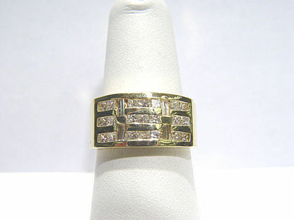 DIAMOND 21 PRINCESS 4 BAGUETTE SHAPE DIAMOND BAND