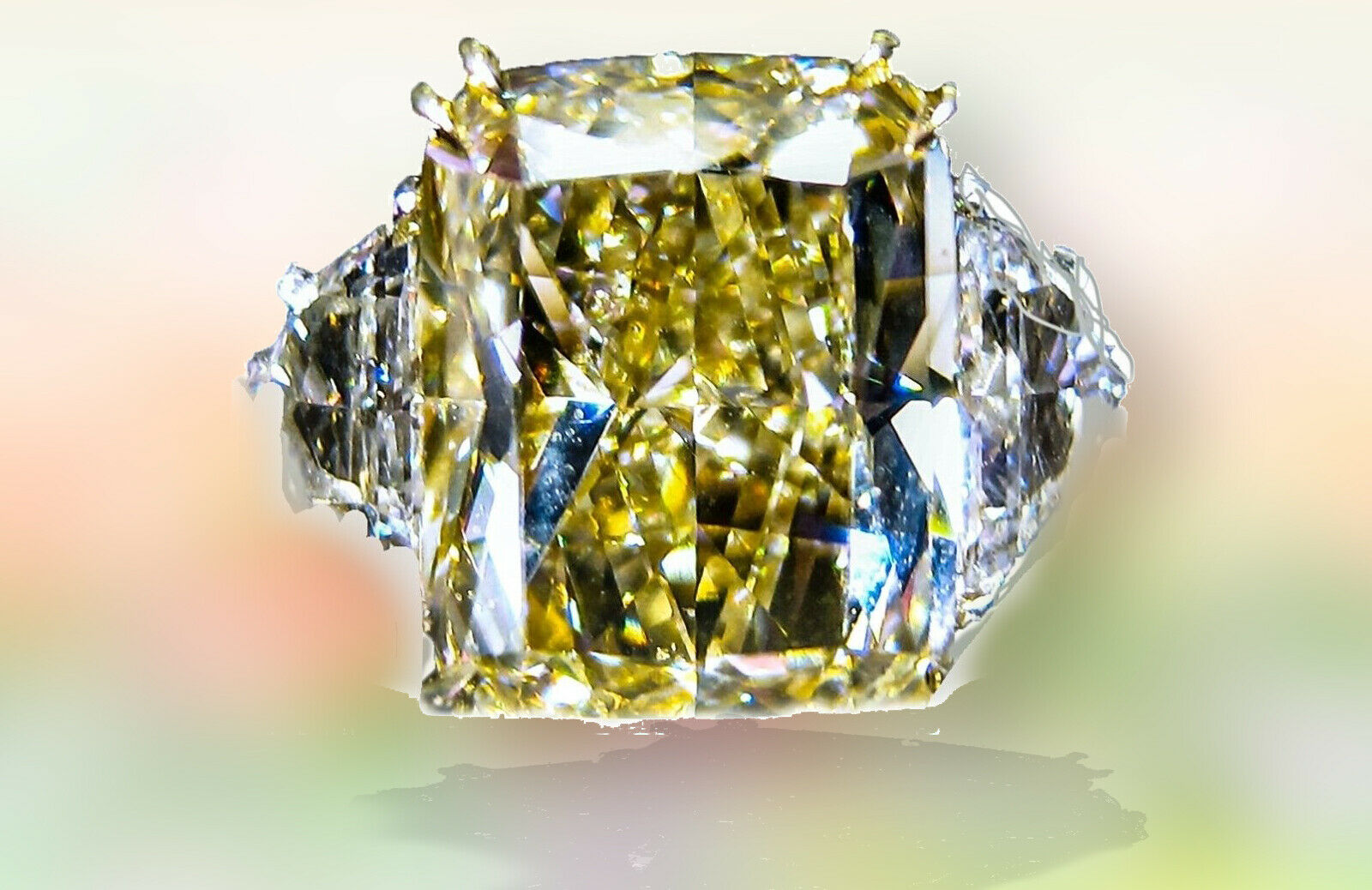 Selected Variant Image