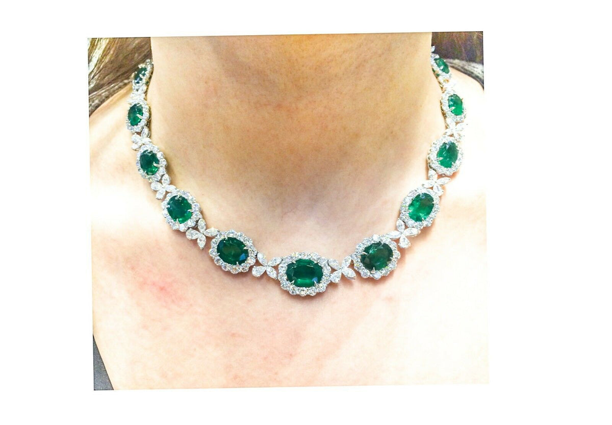 EMERALD GREEN OVAL SHAPE SET DIAMOND PEAR MARQUISE ROUND SHAPE DIAMOND NECKLACE