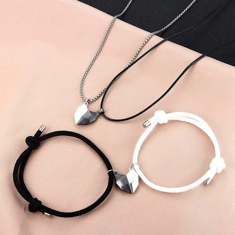4Pcs/Set Two Souls One Heart Matching Necklaces Bracelets for Couples Creative M