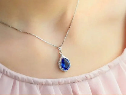 Fashion Copper Silver Plated Necklace Ladies Luxury Natural Crystal Inlaid Zirco