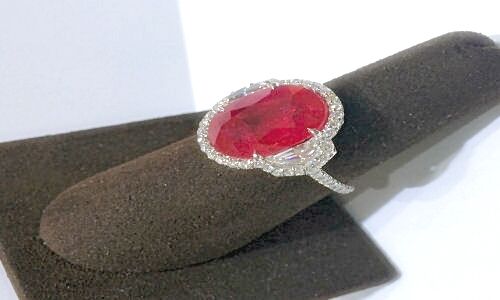 AIGS CERTIFIED NATURAL VIVID RED COLOR RUBY OVAL SHAPE SET UNIQUE HALFMOON ROUND