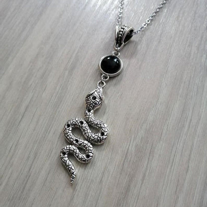 Factory New Product Snake-Shaped Necklace Pendant Retro