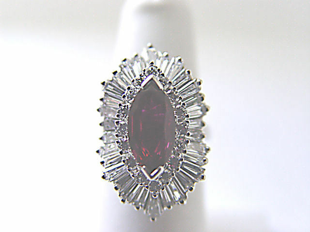 RUBY MARQUISE SHAPE 11.05X5.80X2.60MM DIAMOND RING