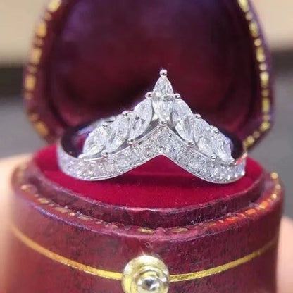 Unique Design Fashion 925 Sterling Silver White Sapphire Ring Marquise Cut Diamo