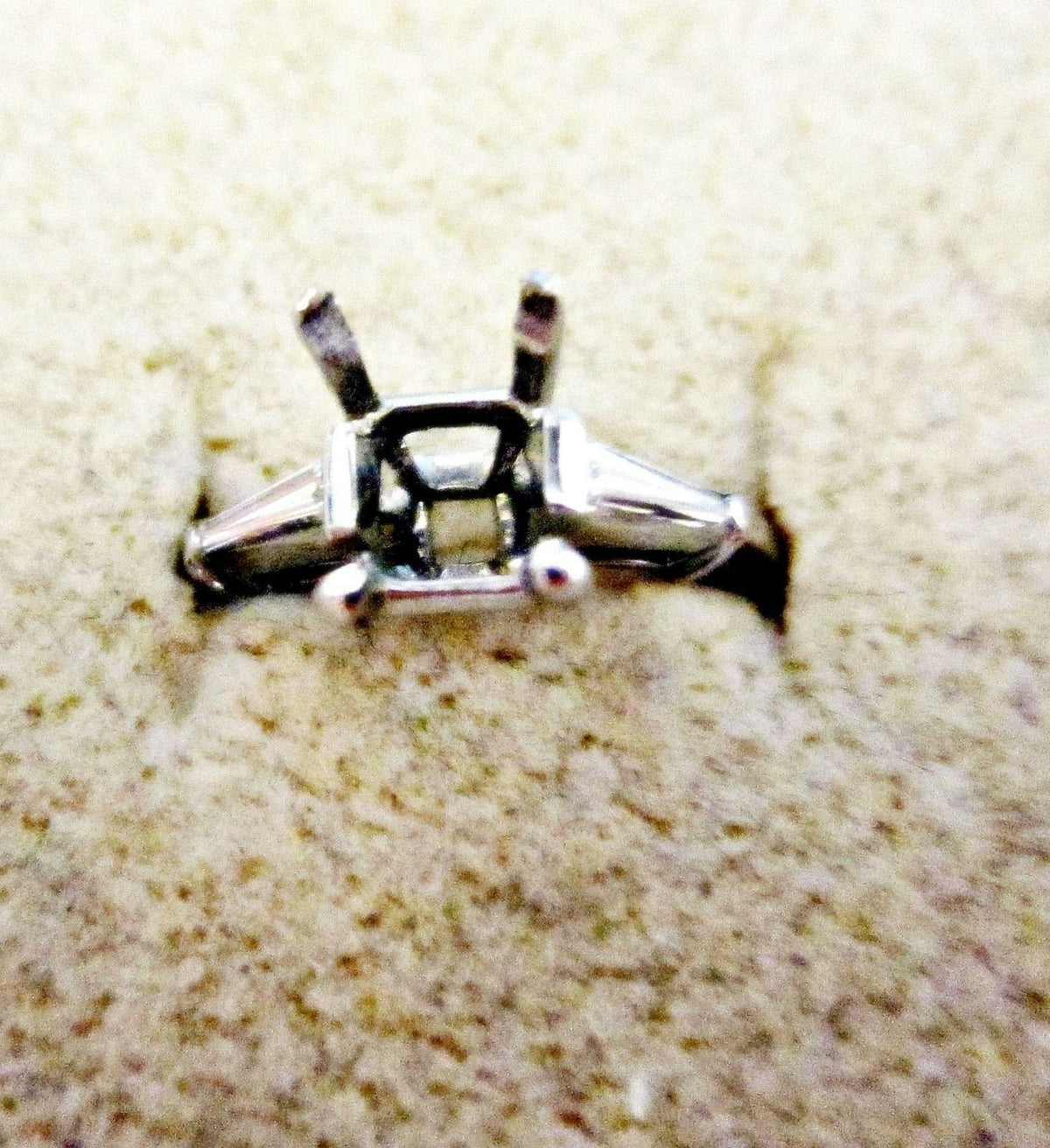 DIAMOND SETTING BOX SET FOR 3.50 MM X 3.00 MM STONE
