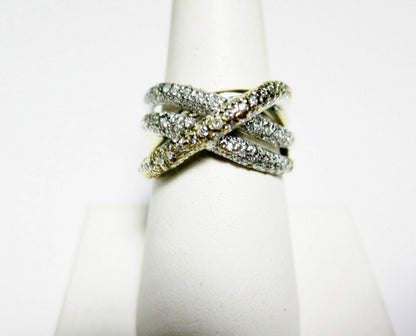 DIAMOND ROUND BRILLIANT CRISS CROSS BAND PAVE SET DIAMOND