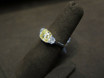 GIA CERTIFIED FANCY YELLOW DIAMOND CUSHION SHAPE SIDE