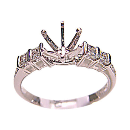 DIAMOND 4 PRINCESS SHAPE 8 ROUND SHAPE SETTING 6 PRONG