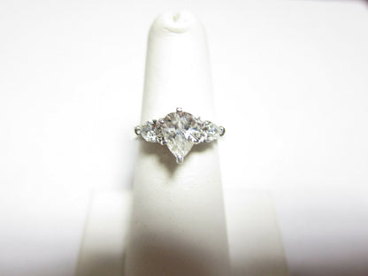 CERTIFIED DIAMOND PEAR SHAPE CENTER SIDE PEAR SHAPE SET ENGAGEMENT RING DIAMOND