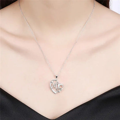 New Fashion Creative Love MOM Necklace Diamond-Encrusted Mom Heart-Shaped Neckla