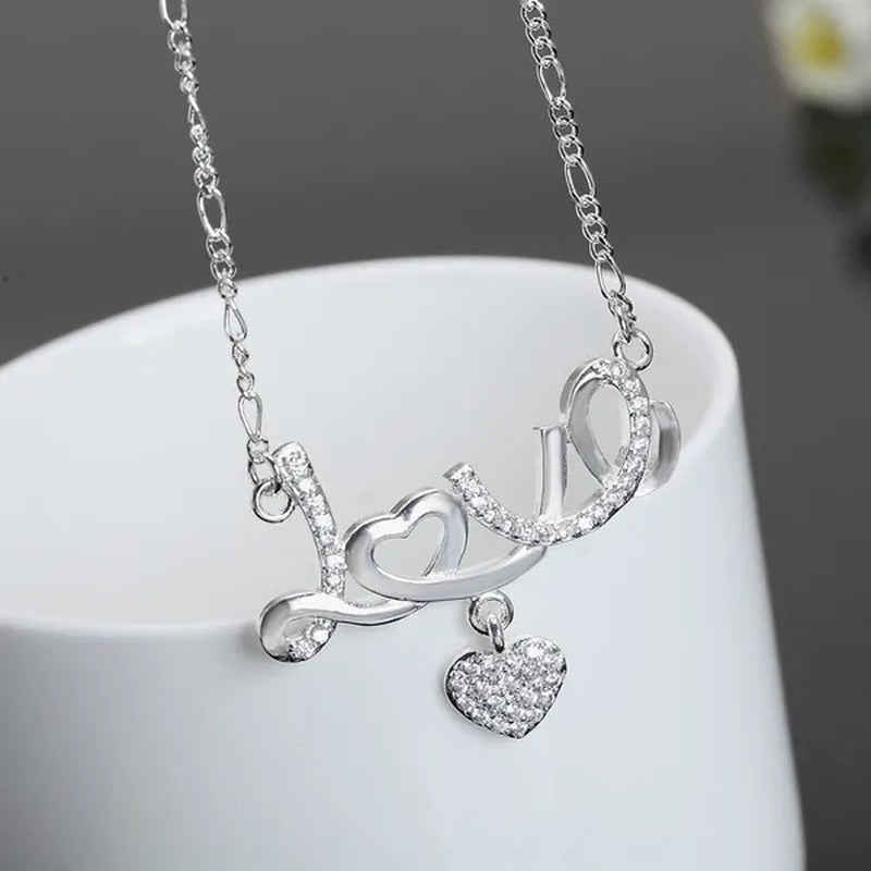 Pretty Women'S 925 Sterling Silver Heart Beautiful LOVE Pendant Diamonds Necklac
